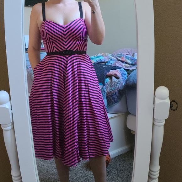 SOLD    Dollface Dress - Picture 4 of 4